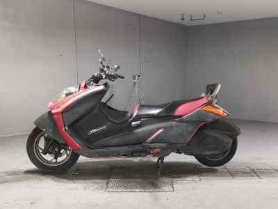 Suzuki Gemma 250