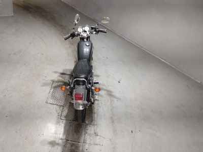 Yamaha SR400 2022