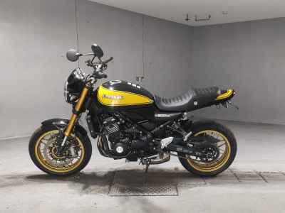 Kawasaki Z900RS SE 2023