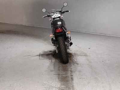 Kawasaki Zephyr 400 2023