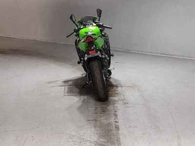 Kawasaki Ninja ZX-25R KRT Edition
