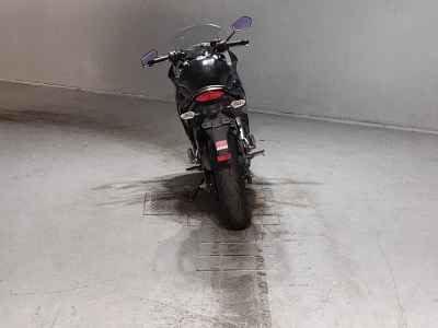 Kawasaki Ninja 400R 2011