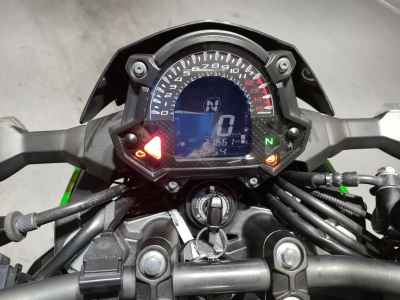 Kawasaki Z400 2022
