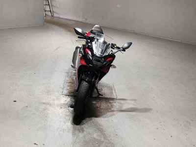 Suzuki GSX250R
