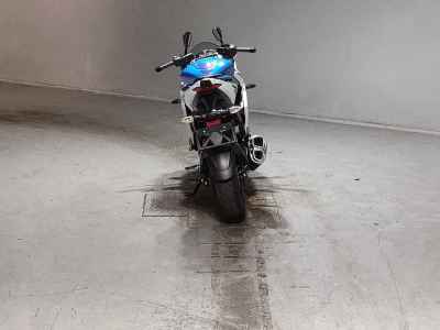 Suzuki Gixxer 250SF