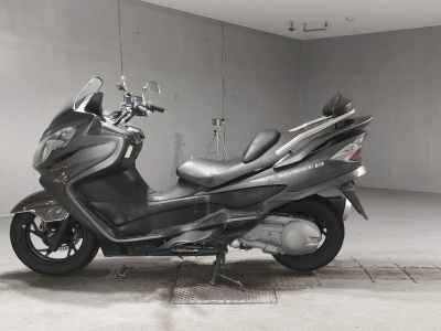 Suzuki Skywave 250S
