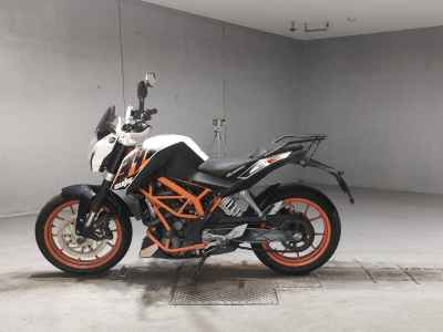 KTM 390 Duke 2015