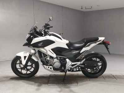 Honda NC700X 2012