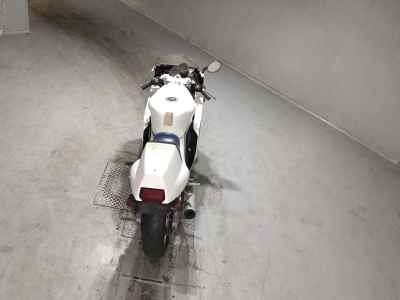 Suzuki GSX-R750