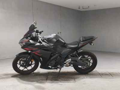 Yamaha YZF-R25