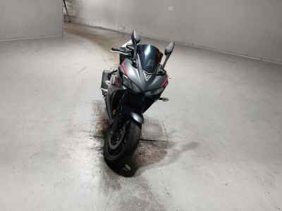 Yamaha YZF-R25