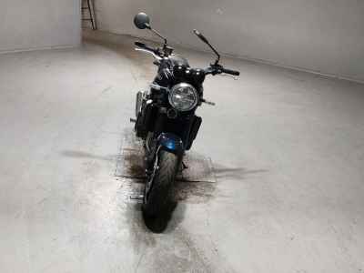 Kawasaki Z900RS 2023