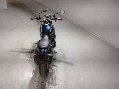Kawasaki Z900RS 2023