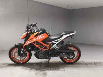 KTM 390 Duke 2021