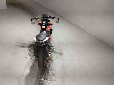 KTM 390 Duke 2021