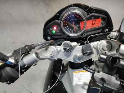 Suzuki GSR250