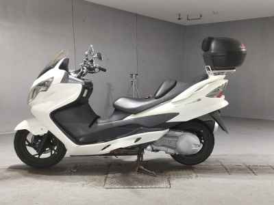Suzuki Skywave 250S
