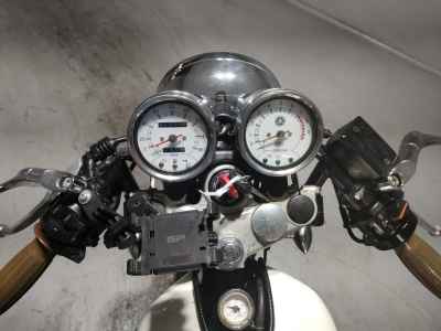 Yamaha SR400 2012