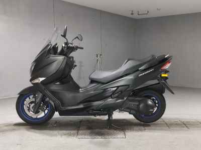 Suzuki Burgman 400 2021