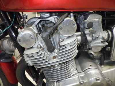 Suzuki GS750