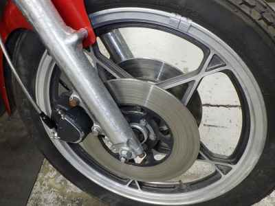 Suzuki GS750