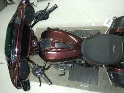 Harley-Davidson FLHXSE1970 CVO 2024