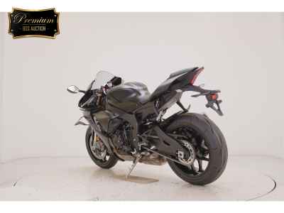 Yamaha YZF-R1 2026