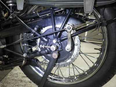 Triumph T70