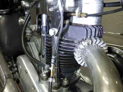 Triumph T70