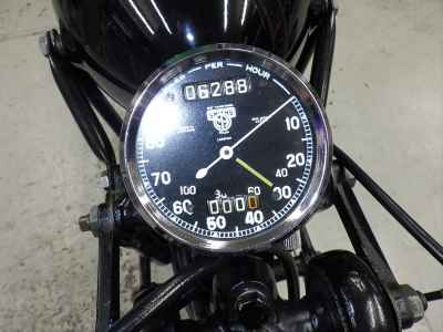 Triumph T70