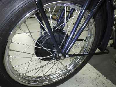 Triumph T70