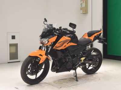 Kawasaki Z400 2020