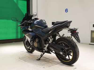Honda CBR400R 2022