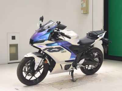 Yamaha YZF-R3 2025