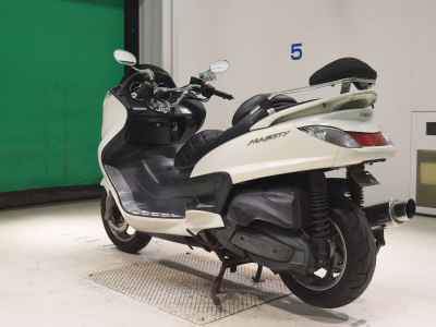Yamaha Majesty 250