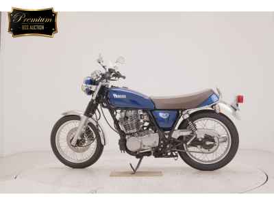 Yamaha SR400 2021