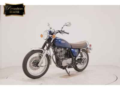 Yamaha SR400 2021