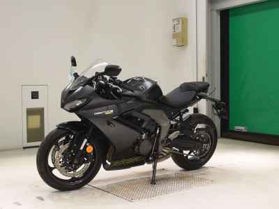Triumph Daytona 660 2024