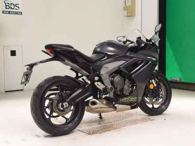 Triumph Daytona 660 2024