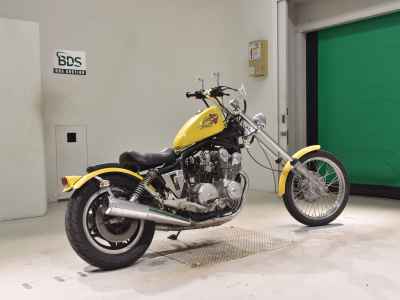 Honda CB750 Custom