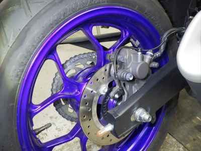 Yamaha YZF-R25 2023