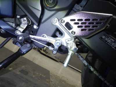 Yamaha YZF-R25 2023