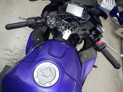 Yamaha YZF-R25 2023