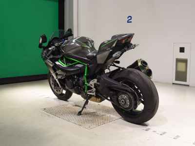 Kawasaki Z H2 Carbon 2019