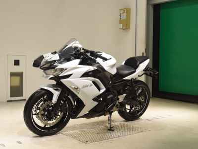 Kawasaki Ninja 650 2021