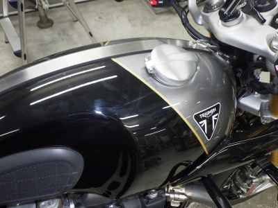 Triumph Thruxton 1200RS 2024
