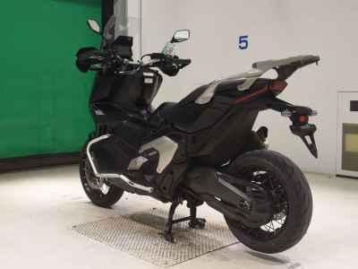 Honda X-Adv 750 2021