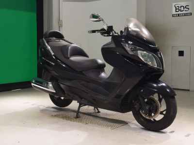 Suzuki Skywave 250S