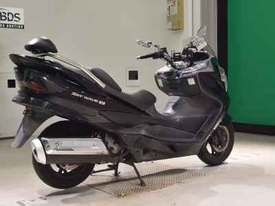 Suzuki Skywave 250S