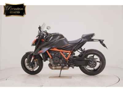 KTM 1290 Super Duke R 2020